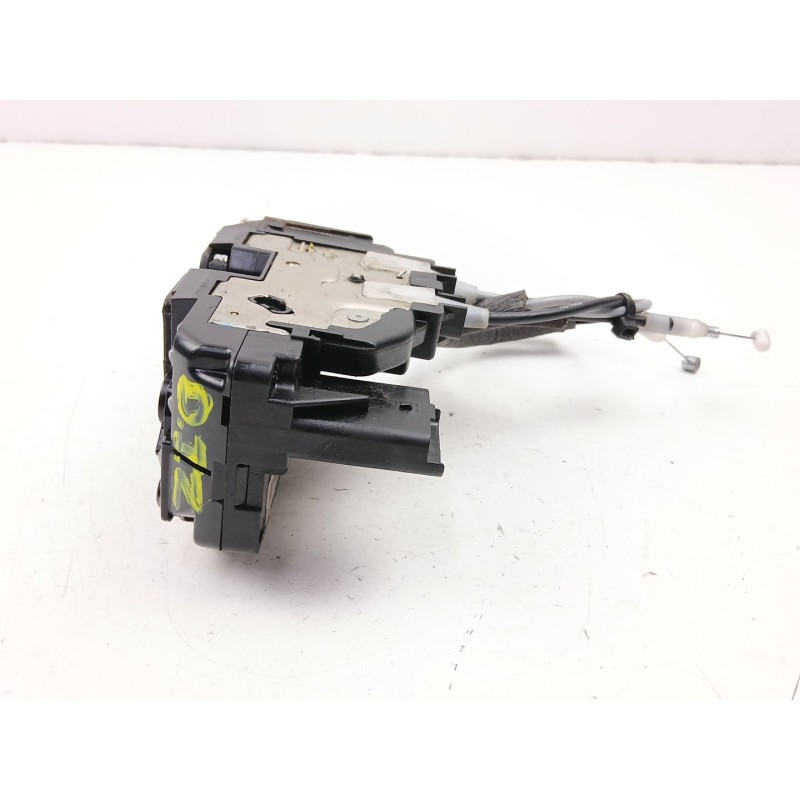 Recambio de cerradura puerta delantera izquierda para hyundai i20 i (pb, pbt) 1.1 crdi referencia OEM IAM 813101J020  