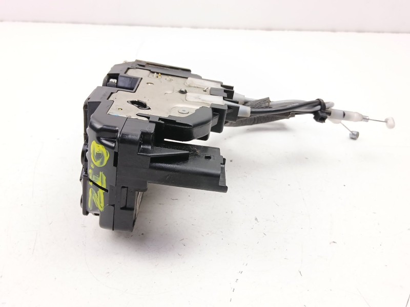 Recambio de cerradura puerta delantera izquierda para hyundai i20 i (pb, pbt) 1.1 crdi referencia OEM IAM 813101J020  