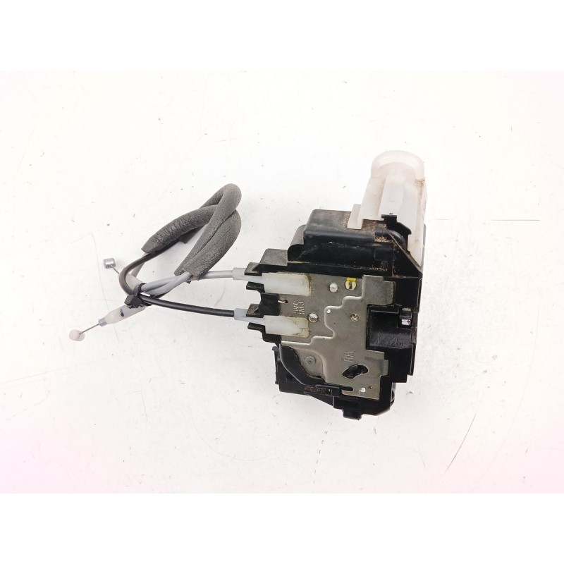 Recambio de cerradura puerta delantera derecha para hyundai i20 i (pb, pbt) 1.1 crdi referencia OEM IAM 813201J030  