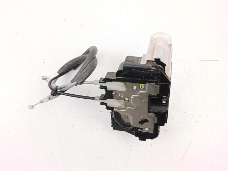 Recambio de cerradura puerta delantera derecha para hyundai i20 i (pb, pbt) 1.1 crdi referencia OEM IAM 813201J030  