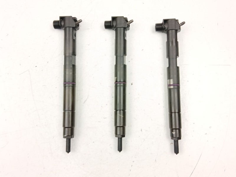 Recambio de inyectores juego para hyundai i20 i (pb, pbt) 1.1 crdi referencia OEM IAM 338002A780  