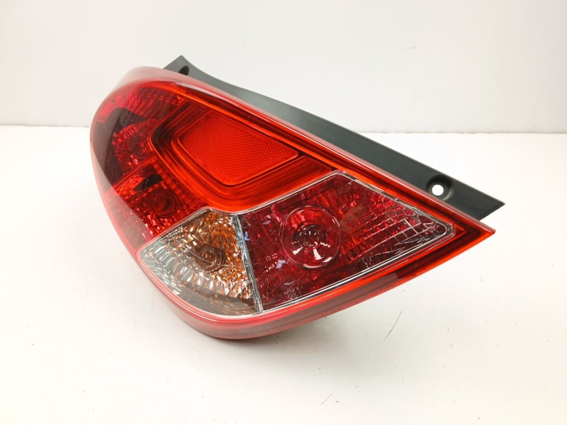 Recambio de piloto trasero izquierdo para hyundai i20 i (pb, pbt) 1.1 crdi referencia OEM IAM 924014P500  