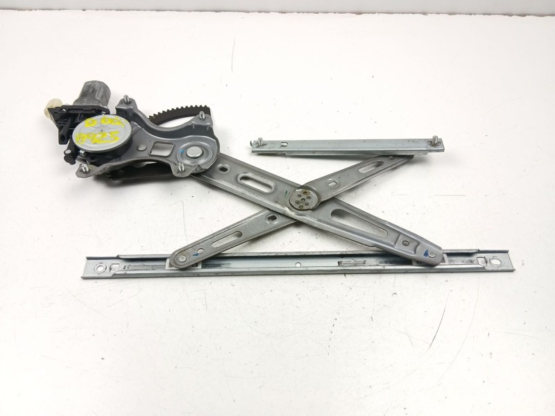 Recambio de elevalunas delantero derecho para hyundai i20 i (pb, pbt) 1.1 crdi referencia OEM IAM 988201J100  