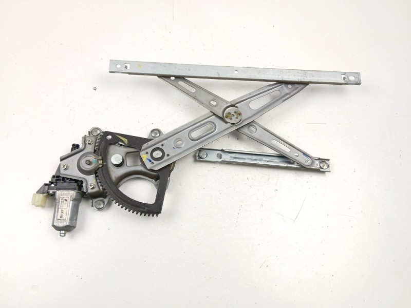 Recambio de elevalunas delantero derecho para hyundai i20 i (pb, pbt) 1.1 crdi referencia OEM IAM 988201J100  