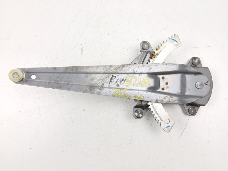 Recambio de elevalunas trasero izquierdo para hyundai i20 i (pb, pbt) 1.1 crdi referencia OEM IAM 834011J000  