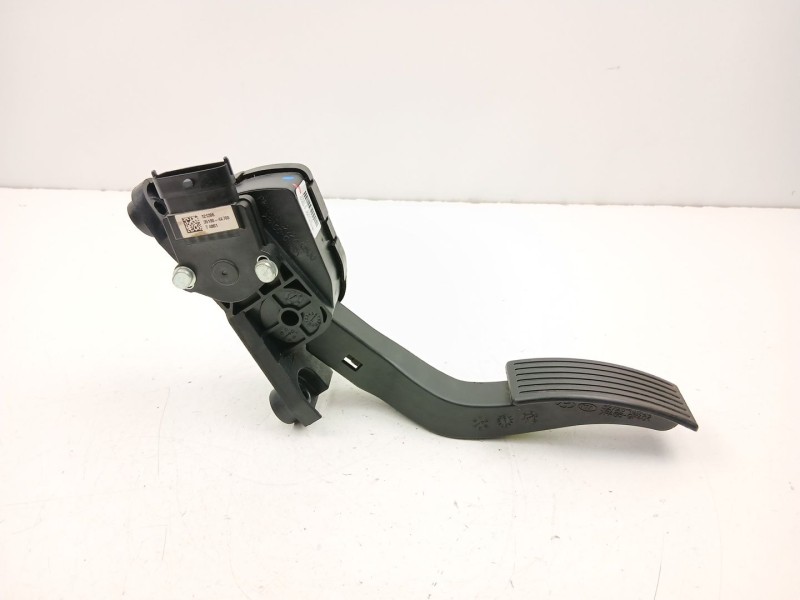 Recambio de potenciometro aceleracion para hyundai i20 i (pb, pbt) 1.1 crdi referencia OEM IAM 351904A700  