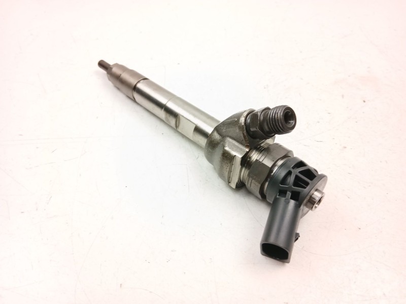 Recambio de inyectores juego para bmw x1 (f48) sdrive 18 d referencia OEM IAM 8514146 0445110613 