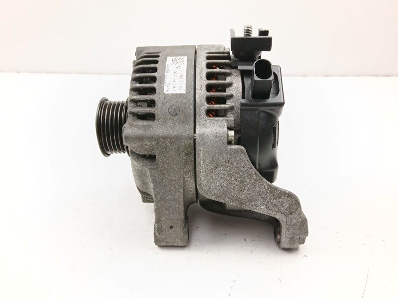 Recambio de alternador para bmw x1 (f48) sdrive 18 d referencia OEM IAM 7640131 1042118181 