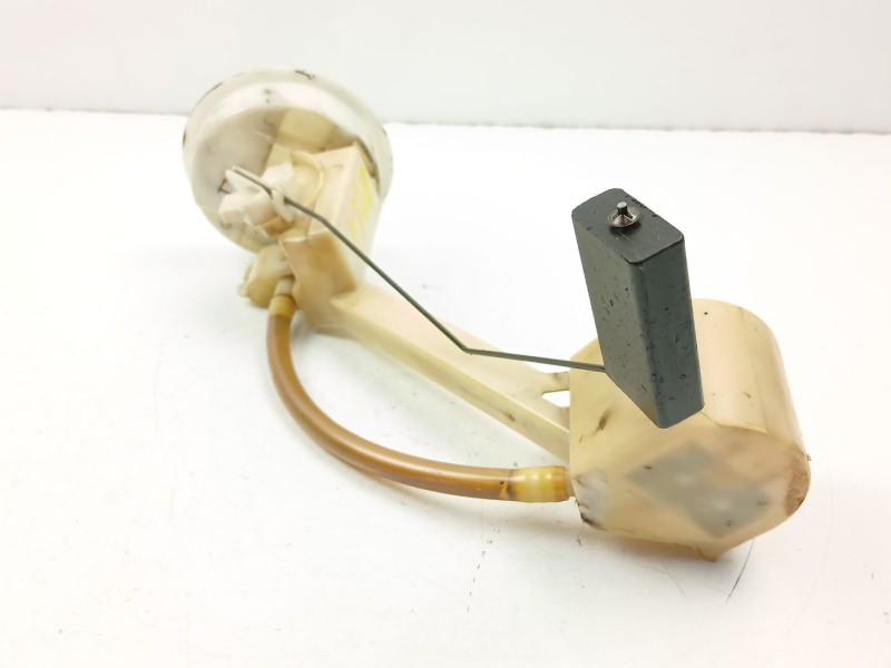 Recambio de bomba combustible aforador para audi a4 b5 (8d2) 1.9 tdi referencia OEM IAM 8D0919673  