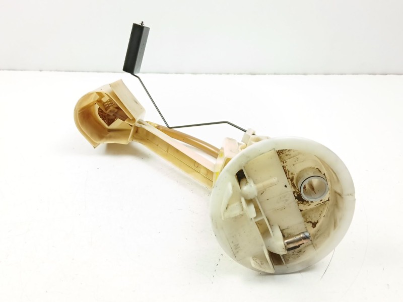 Recambio de bomba combustible aforador para audi a4 b5 (8d2) 1.9 tdi referencia OEM IAM 8D0919673  