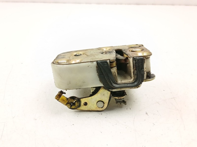 Recambio de cerradura puerta delantera derecha para nissan vanette 2.0 d -ld20-ii referencia OEM IAM 80502H8510  