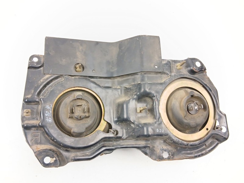 Recambio de faro derecho para nissan vanette 2.0 d -ld20-ii referencia OEM IAM 26120Y9527  