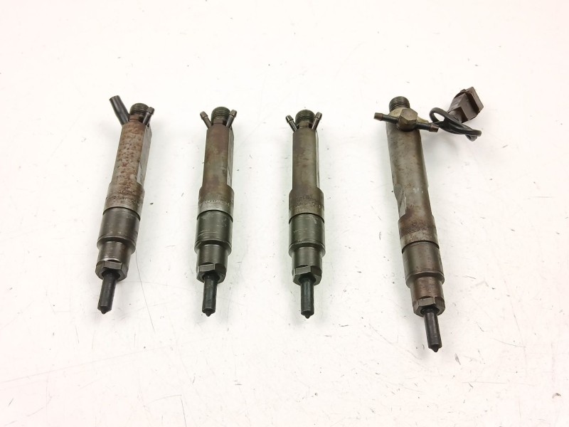 Recambio de inyectores juego para audi a4 b5 (8d2) 1.9 tdi referencia OEM IAM 028130201G  028130201J