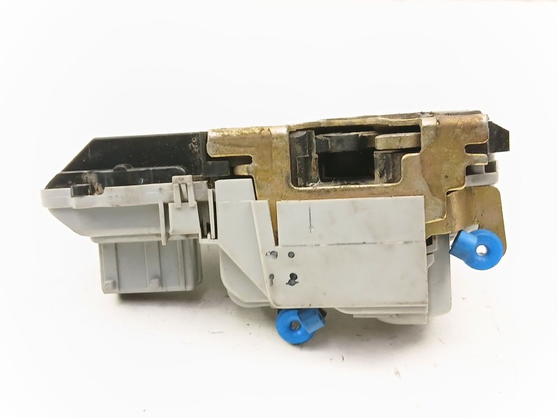 Recambio de cerradura puerta delantera derecha para citroën xantia 1.6 g referencia OEM IAM 9136H9  