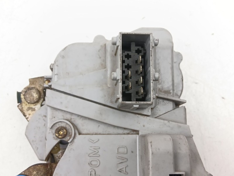 Recambio de cerradura puerta delantera derecha para citroën xantia 1.6 g referencia OEM IAM 9136H9  