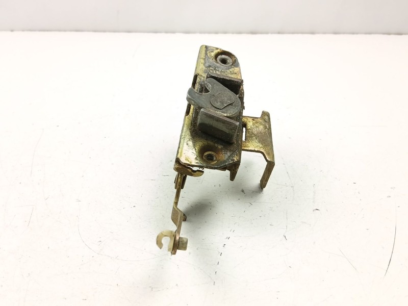 Recambio de cerradura puerta delantera izquierda para nissan trade caja/chasis 2.8 d referencia OEM IAM 016063030  