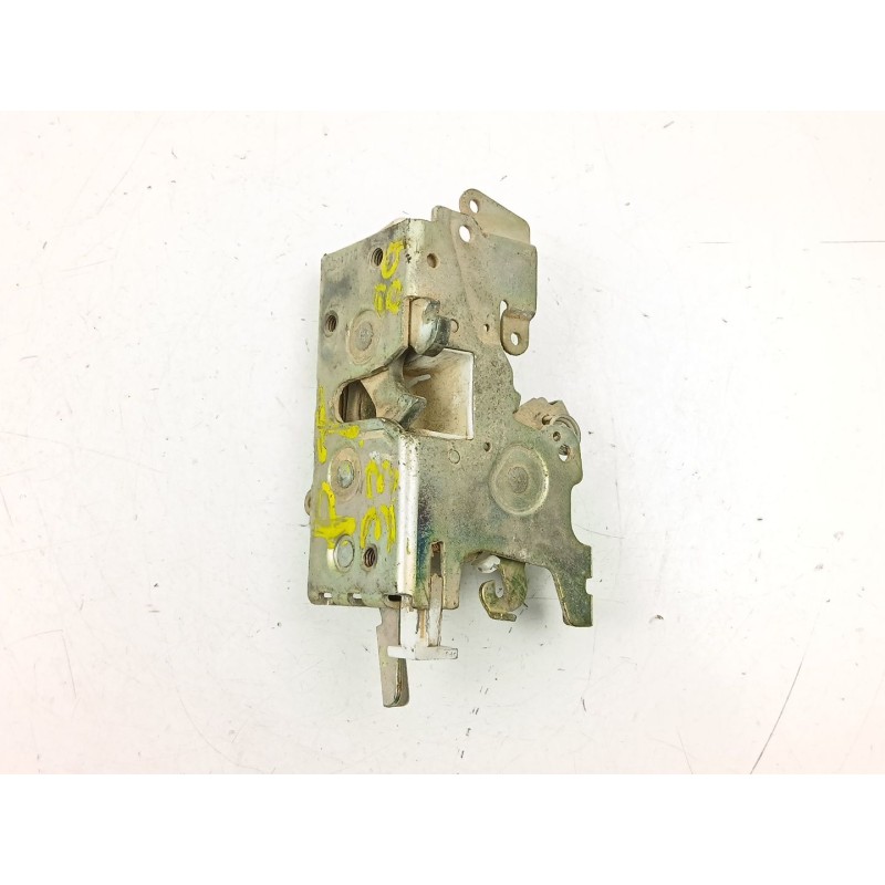 Recambio de cerradura maletero porton para mercedes-benz vito 108cdi- 2.1 d -611980 referencia OEM IAM A9017201135  