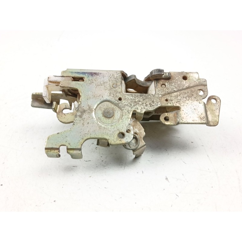 Recambio de cerradura maletero porton para mercedes-benz vito 108cdi- 2.1 d -611980 referencia OEM IAM A9017201135  