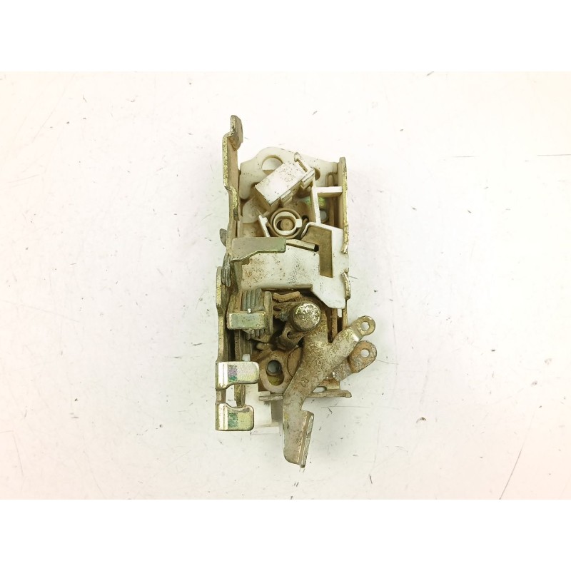 Recambio de cerradura maletero porton para mercedes-benz vito 108cdi- 2.1 d -611980 referencia OEM IAM A9017201135  