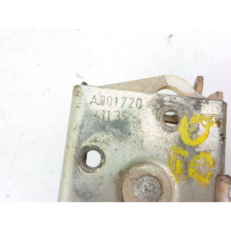 Recambio de cerradura maletero porton para mercedes-benz vito 108cdi- 2.1 d -611980 referencia OEM IAM A9017201135  