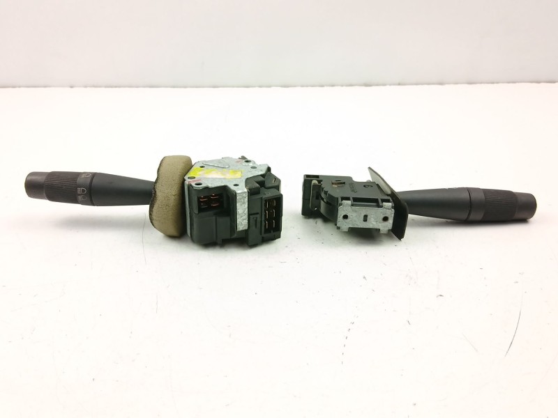 Recambio de mando luces y limpias para peugeot 205 ii (20a/c) 1.1 referencia OEM IAM 623919  625341