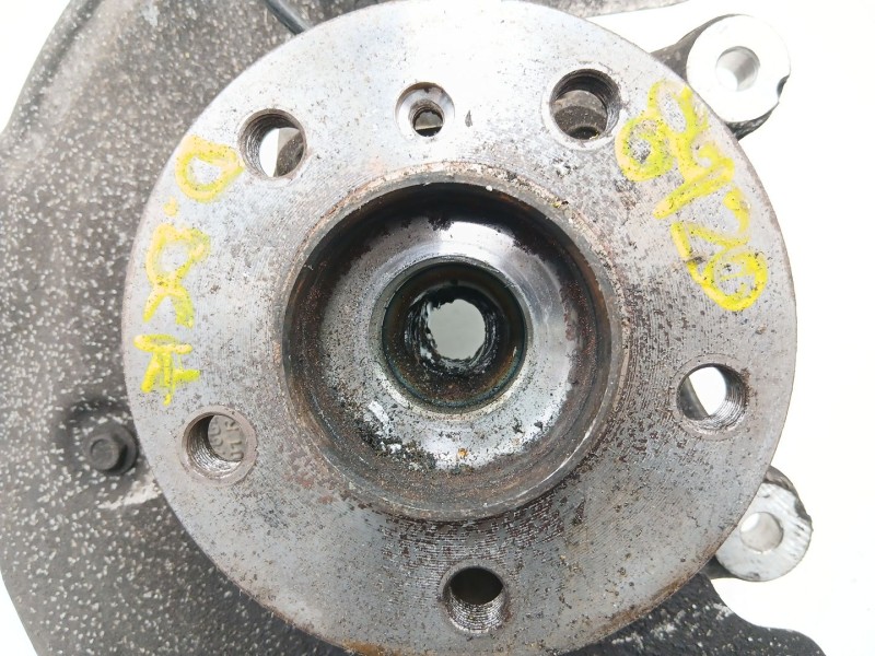 Recambio de mangueta delantera derecha para bmw x1 (f48) sdrive 18 d referencia OEM IAM 6876646  