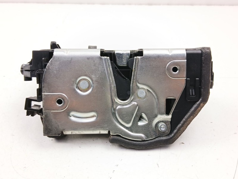 Recambio de cerradura puerta delantera derecha para bmw 3 (e90) 320 d referencia OEM IAM 7059974  