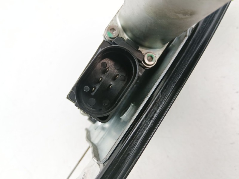 Recambio de elevalunas trasero derecho para bmw 3 (e90) 320 d referencia OEM IAM 51357140590  