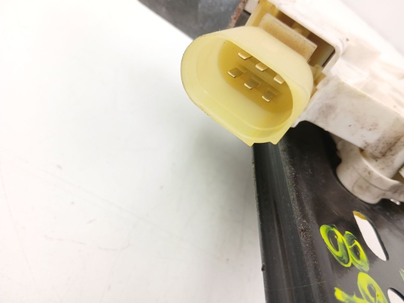 Recambio de elevalunas delantero izquierdo para bmw 3 (e90) 320 d referencia OEM IAM 51337140587  