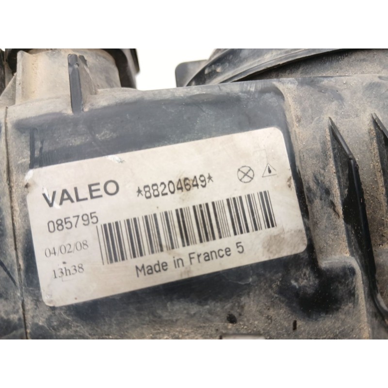 Recambio de faro derecho para renault megane scénic (ja0/1_) 1.9 dti (ja0n) referencia OEM IAM 260101792R 88204649 