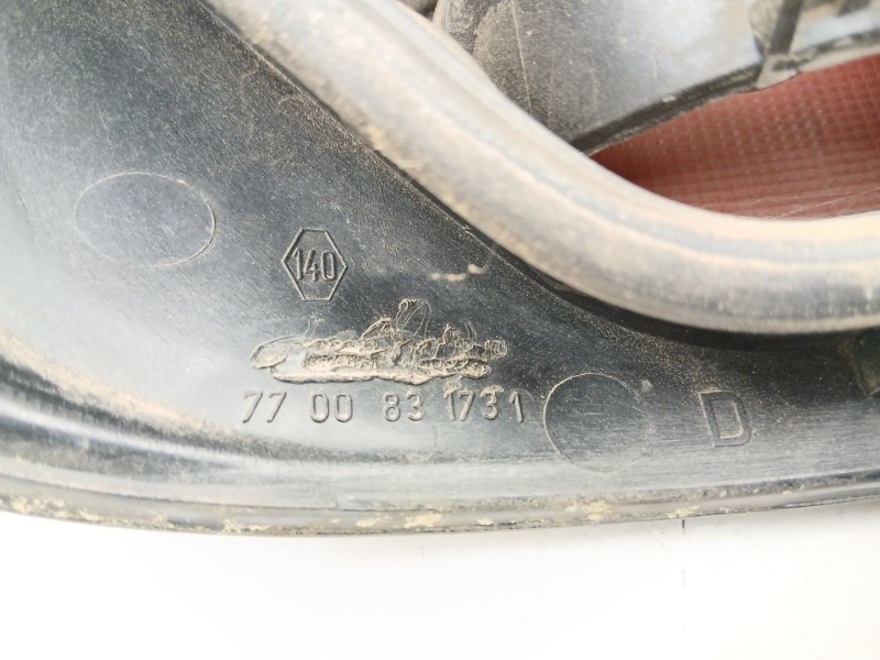 Recambio de piloto trasero derecho para renault megane scénic (ja0/1_) 1.9 dti (ja0n) referencia OEM IAM 7700831731  