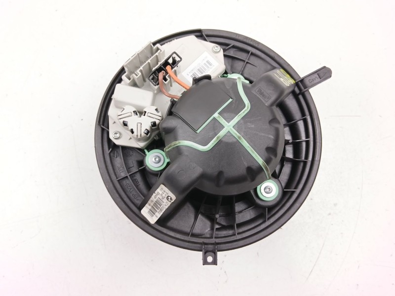 Recambio de motor calefaccion para bmw 3 (e90) 320 d referencia OEM IAM 64116933663  