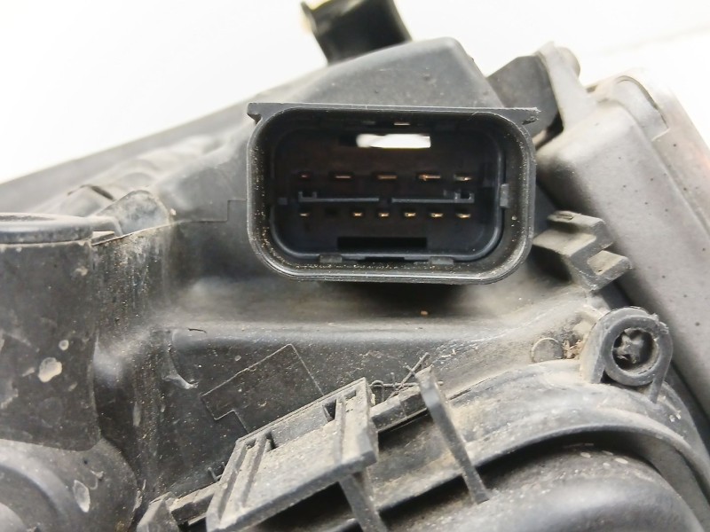 Recambio de faro izquierdo para bmw 3 (e90) 320 d referencia OEM IAM 63116942737  