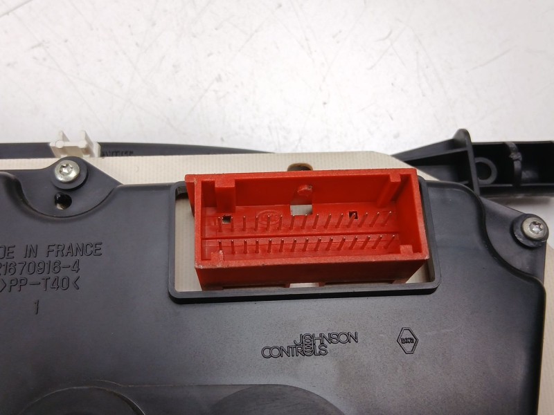 Recambio de cuadro instrumentos para renault clio ii (bb_, cb_) 1.5 dci (b/cb07) referencia OEM IAM 8200451344  