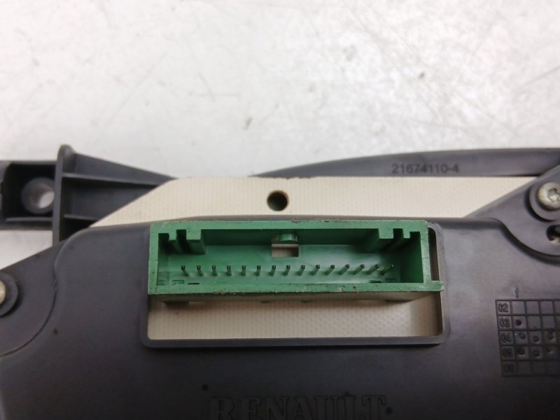 Recambio de cuadro instrumentos para renault clio ii (bb_, cb_) 1.5 dci (b/cb07) referencia OEM IAM 8200451344  