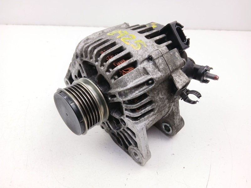 Recambio de alternador para hyundai i20 i (pb, pbt) 1.1 crdi referencia OEM IAM 373002A401 2616010 