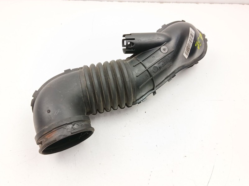 Recambio de tubo admision para bmw serie 3 berlina (e90) 320d referencia OEM IAM 13717804846  