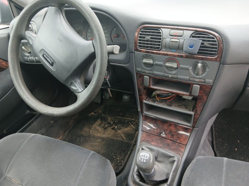 volvo s40 i (644) del año 1995
