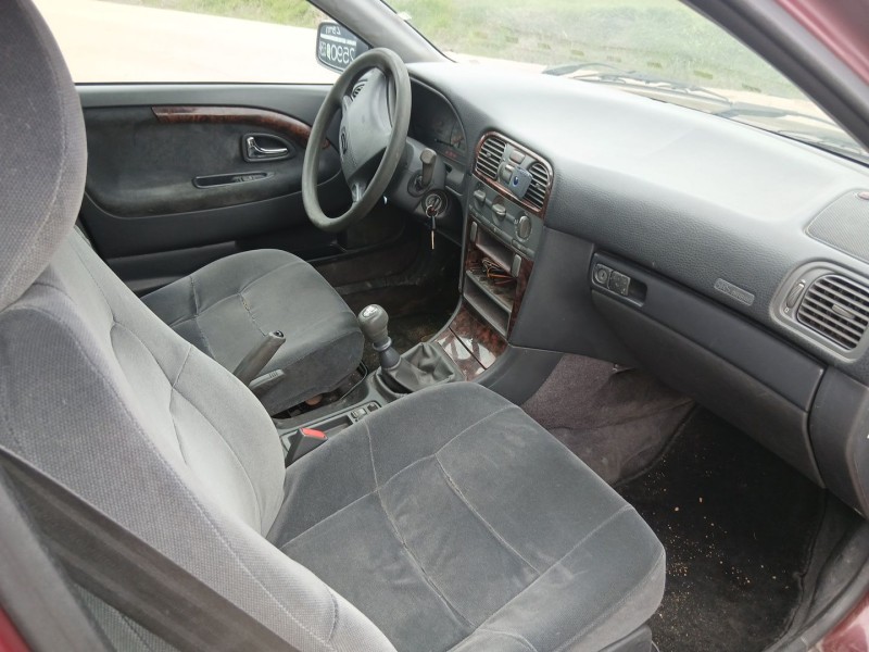 Recambio de carroceria para volvo s40 i (644) 1.8 referencia OEM IAM   