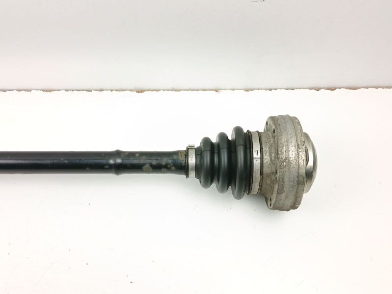 Recambio de transmision trasera derecha para bmw 3 (e90) 320 d referencia OEM IAM 7533446  