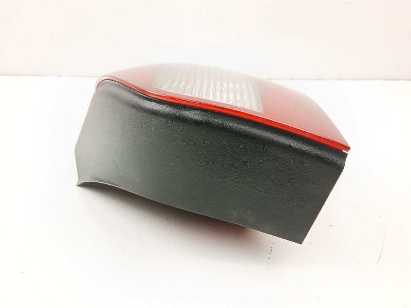 Recambio de piloto trasero derecho para audi a3 (8l1) 1.9 tdi referencia OEM IAM 8L0945096C  