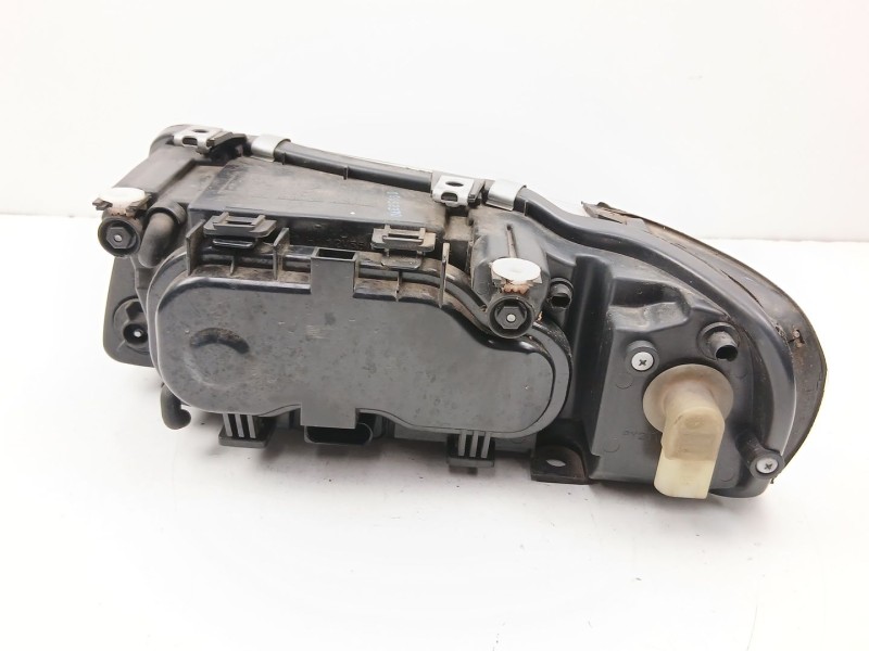 Recambio de faro derecho para audi a3 (8l1) 1.9 tdi referencia OEM IAM 8L0941004AF  