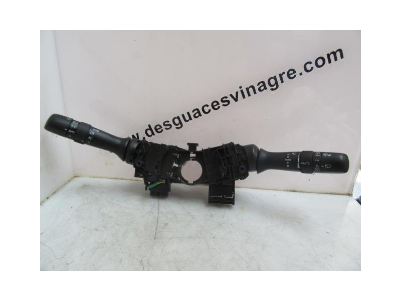 Recambio de mando luces y limpias : subaru forester : 2.0 td (147cv) 5p [2015] para subaru forester 2.0 td referencia OEM IAM   