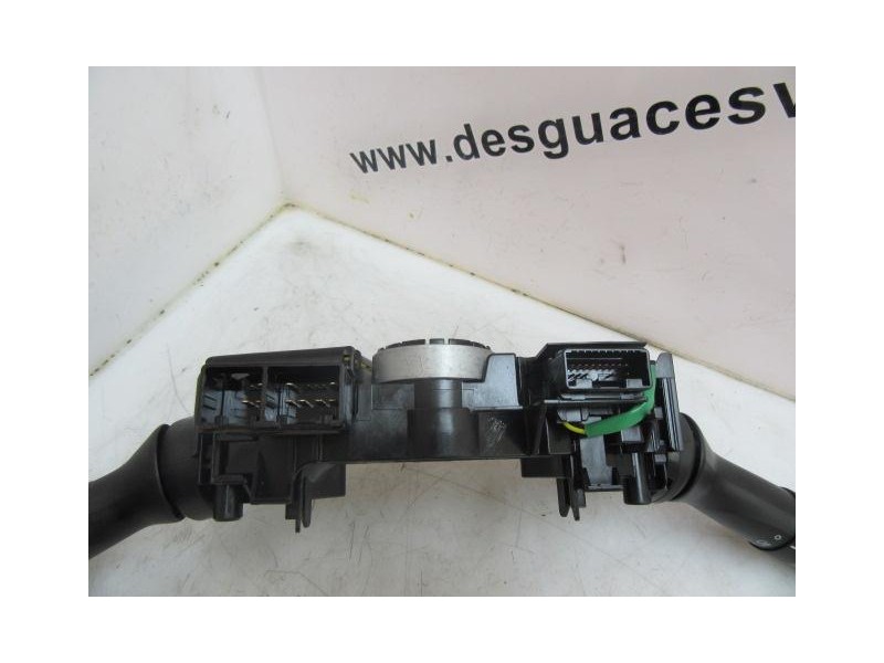 Recambio de mando luces y limpias : subaru forester : 2.0 td (147cv) 5p [2015] para subaru forester 2.0 td referencia OEM IAM   