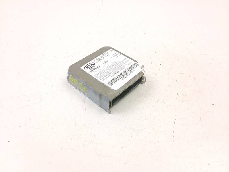 Recambio de centralita airbag para kia carnival ii (gq) 2.9 crdi referencia OEM IAM 0K52Y677F0A  