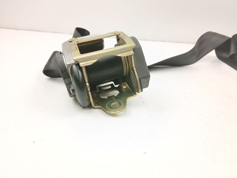 Recambio de cinturon seguridad delantero derecho para audi a3 (8l1) 1.9 tdi referencia OEM IAM 8L4857706A 560561000B 