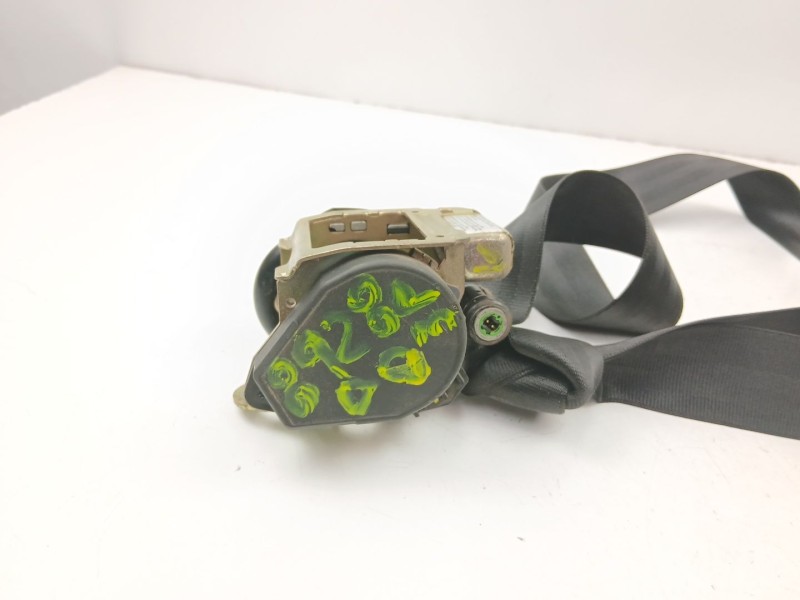 Recambio de cinturon seguridad delantero derecho para audi a3 (8l1) 1.9 tdi referencia OEM IAM 8L4857706A 560561000B 