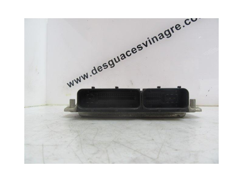 Recambio de centralita : audi a3 : 1.9 tdi -ahf -3p (110,16cv) [1999] para audi a3 1.9 tdi -ahf -3p referencia OEM IAM 028101012