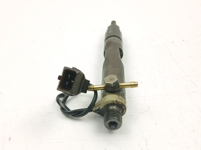 Recambio de inyectores juego para audi a3 (8l1) 1.9 tdi referencia OEM IAM 038130202A 038130202B 