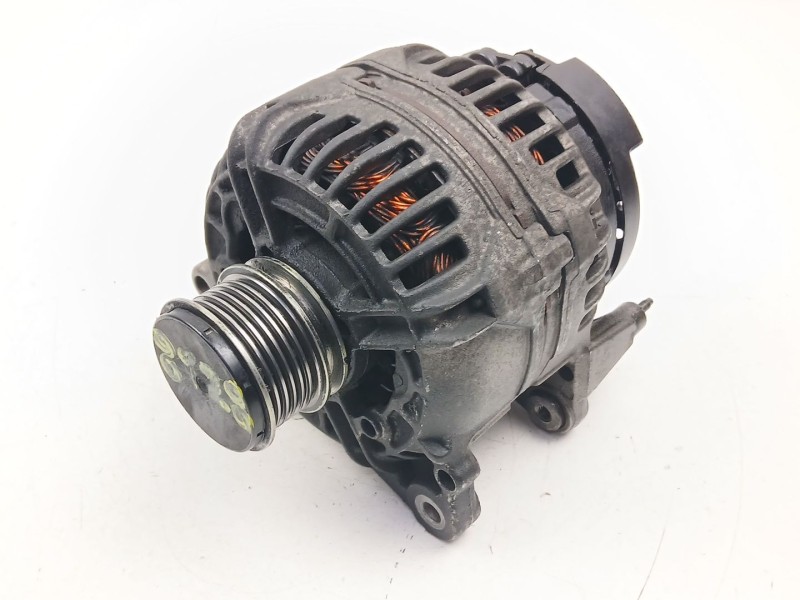 Recambio de alternador para audi a3 (8l1) 1.9 tdi referencia OEM IAM 028903028E 0124515010 